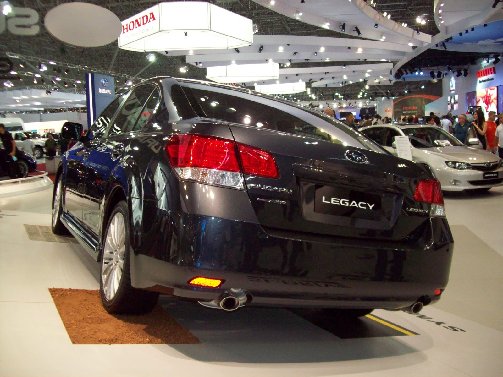 [Subaru salão 2010 (6)[6].jpg]
