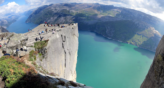 pano1.jpg