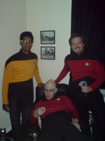 [halloween1[21].jpg]