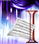 Spartito musicale incastonato nella maiuscola I dell'Alfabeto decorativo Musica disegnato per diyartcraft.com