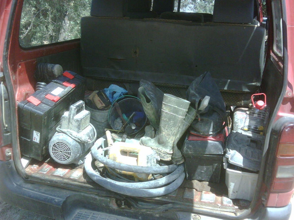 [IMG00209-20110427-1429[2].jpg]