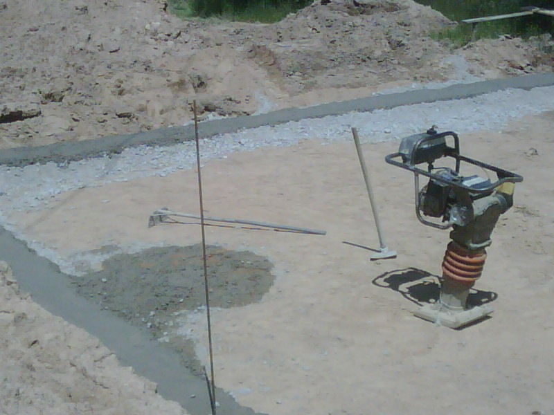 [IMG00216-20110427-1431[2].jpg]