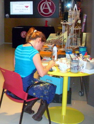 [live art3[3].jpg]
