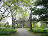 200305050950CentralPark.JPG