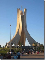 Argelia Monumento Independencia