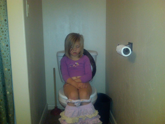[Kayla potty[2].jpg]