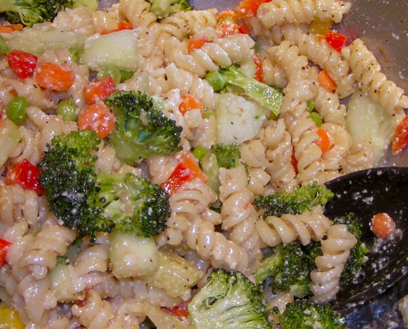 [Pasta Salad With Fresh Peas[5].jpg]
