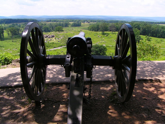 [Little Round Top cannon[3].jpg]