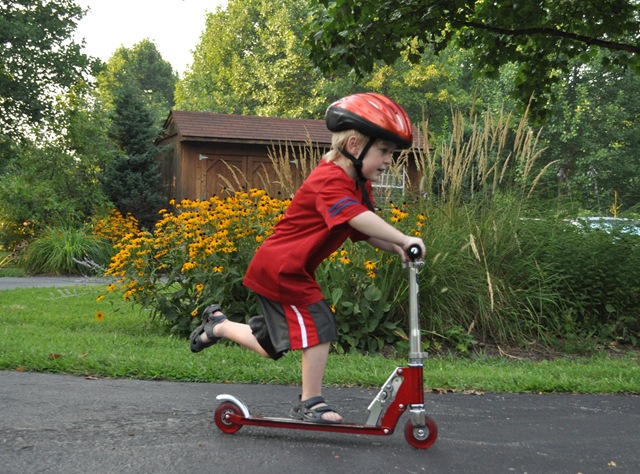 [scooter[3].jpg]