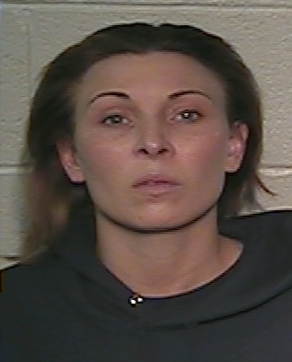 [Nicole McCall photo from driving with an expired license, registration violation, drug paraphernalia, and obstructing justice arrest from 1-26-10[6].jpg]