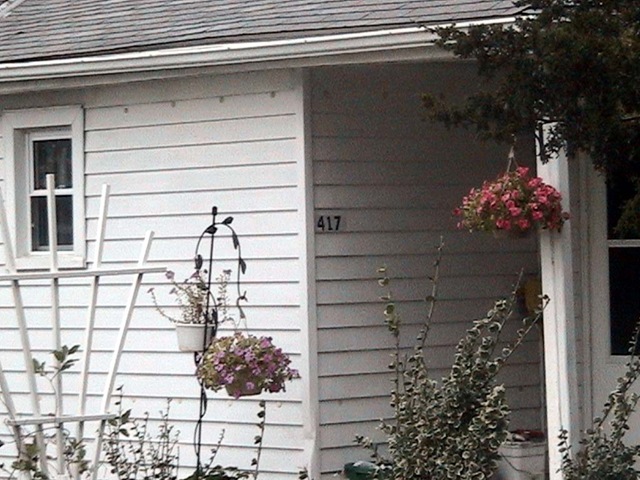 [417 North Troy Rd. closeup on 10-12-09[4].jpg]