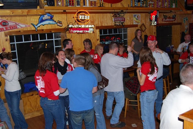 [Buckeye Bash fans laughing and dancing 11-20-09[5].jpg]