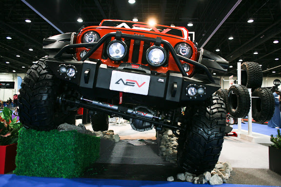 juxtapoza_091009152528.jpg