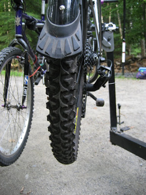 Fat rear tire borrowed from my wifes old mountain bike