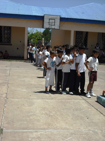 [escuela 112[2].jpg]