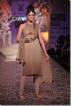 WIFW SS 2011 Collection By JJ Valaya16