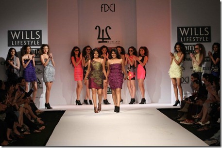 WIFW SS 2011  Walnut by Nidhi & Divya Ghambhir (6)