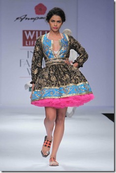 WIFW SS 2011 collection  Anupamaa by Anupamaa Dayal (19)