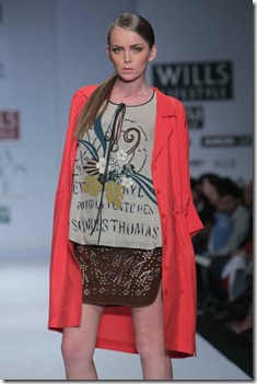 WIFW SS 2011 collection by Vineet Bahl (10)