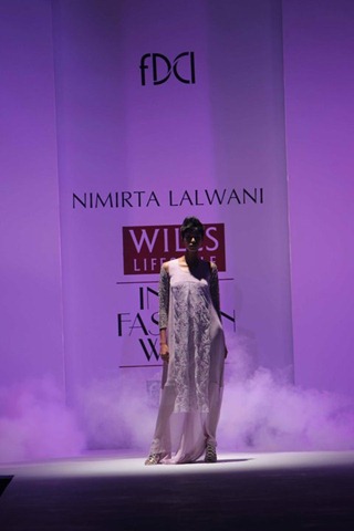 [WIFW SS 2011 bu Nimirta Lalwani - (2)[9].jpg]