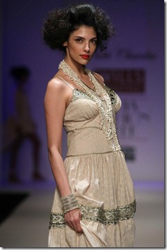 WIFW SS 2011 collection by Preeti Chandra's Show   (19)