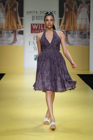 [WIFW SS 2011 collection by Anita Dongre (17)[3].jpg]