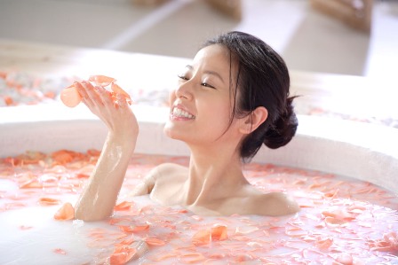林心如美女洗澡照片