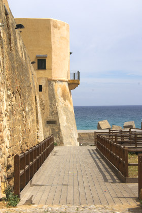 Sizilien - Addiopizzo - Kursaal Tonnara - Die mafia-freie Kombination aus Bar, Restaurant, Open Air Kino und Open Air Konzerte
