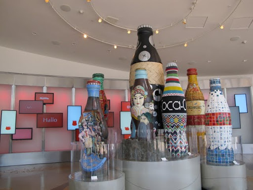 ワールドオブコカコーラエントランス