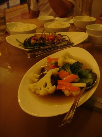 [DSC067802.jpg]