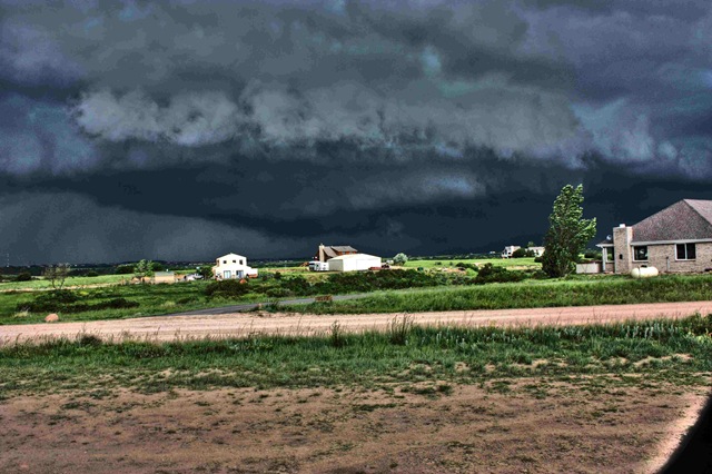 [Storm A Comin'[2].jpg]