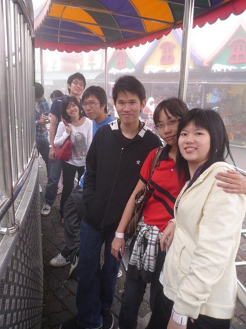 [35759_401469247130_705832130_4777273_4399884_n[5].jpg]
