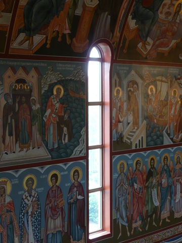 [St Nicholas interior detail[4].jpg]