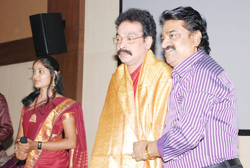 CLICK THE ABOVE ARROW TO  ZOOM THE IMAGE