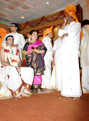 CLICK THE ABOVE ARROW TO ZOOM THE IMAGE