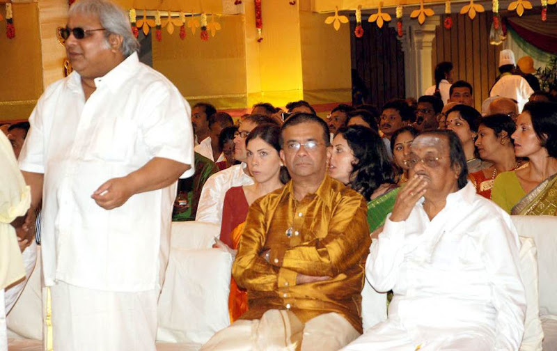 CLICK THE ABOVE ARROW TO ZOOM THE IMAGE