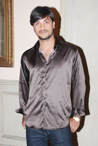 CLICK THE ABOVE ARROW TO ZOOM THE IMAGE