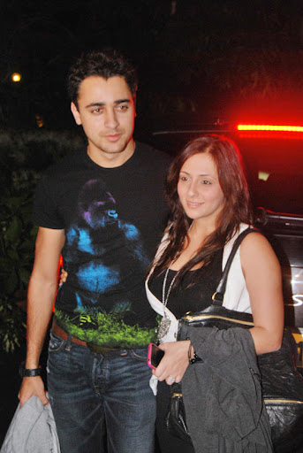 CLICK THE ABOVE ARROW TO ZOOM THE IMAGE