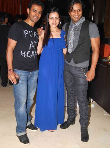 CLICK THE ABOVE ARROW TO ZOOM THE IMAGE