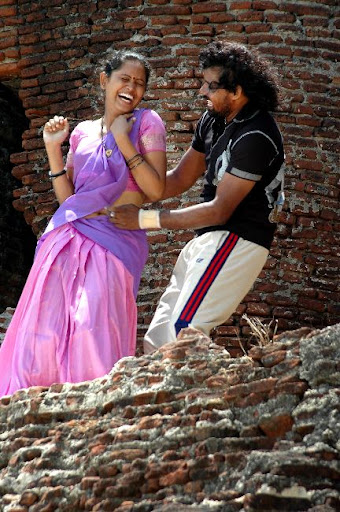 CLICK THE ABOVE ARROW TO  ZOOM THE IMAGE