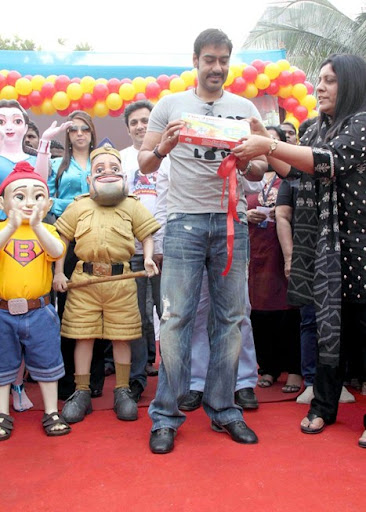 CLICK THE ABOVE ARROW TO  ZOOM THE IMAGE