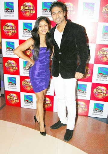 CLICK THE ABOVE ARROW TO  ZOOM THE IMAGE