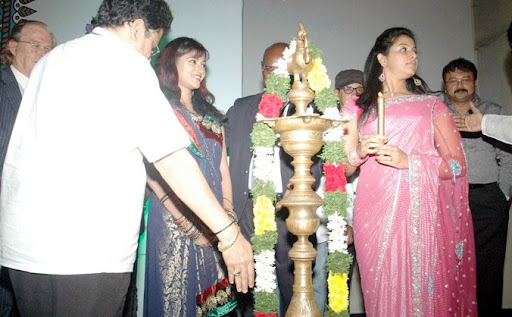 CLICK THE ABOVE ARROW TO  ZOOM THE IMAGE