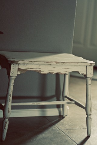 [stool[2].jpg]