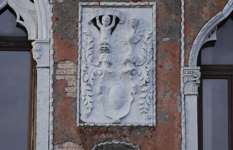 Pallazzo_da_mula_21.jpg