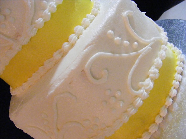 [kate krogh wedding cake closeup[2].jpg]