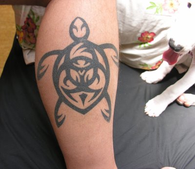 Hawaiian turtle (also known as a honu) tattoo. i give you honu, the hawaiian