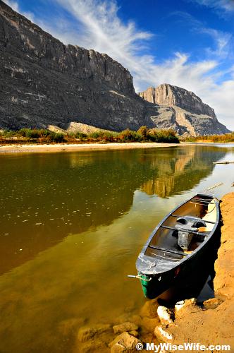 The boat completes one's journey on Rio Grande! The boat completes one's journey on Rio Grande!
