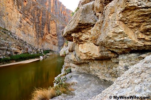 Rio Grande and Santa Elena Canyon from switchbacks Rio Grande and Santa Elena Canyon from switchbacks