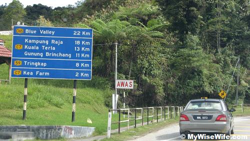 Check out the signboard - 2 km from Brinchang Check out the signboard - 2 km from Brinchang